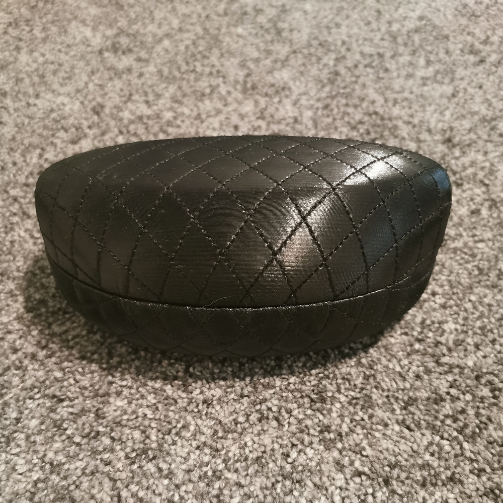 Joan Rivers Large Sunglasses Eyeglasses Black Case Hard case